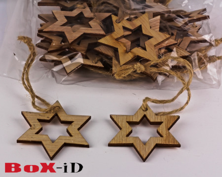 Wooden hangers with rope :  Star