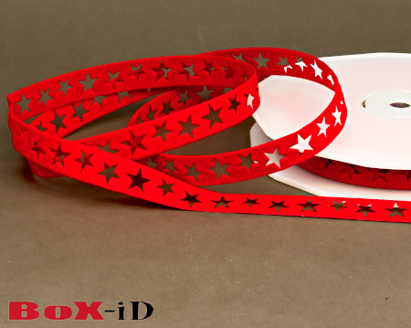 Punched stars  rood  17mm x 15m
